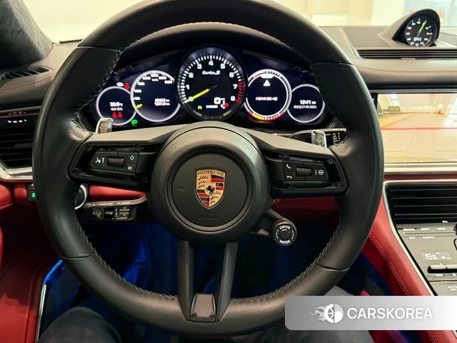 Porsche Panamera (971) 2023 Серебряный из Кореи, фото 4