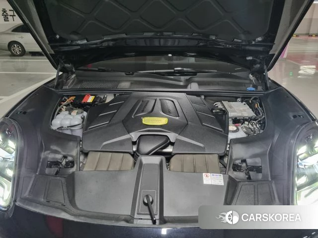 Porsche Cayenne (PO536) 2020 Черный из Кореи, фото 4