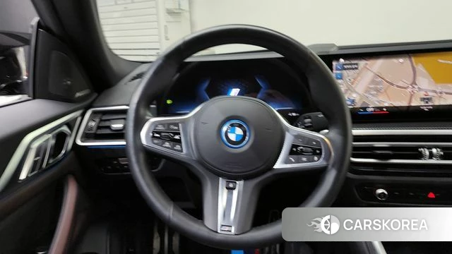 BMW i4 2023 Черный из Кореи, фото 4