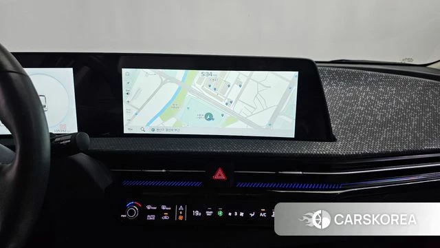 Kia EV6 2023 Белый из Кореи, фото 4