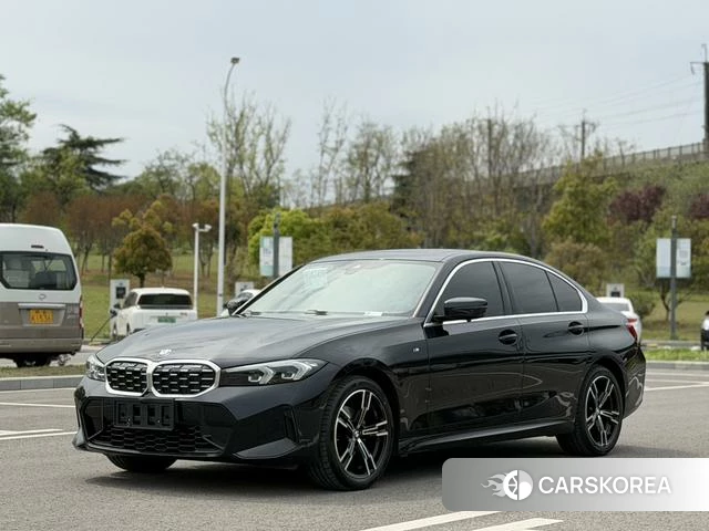 BMW 3 series 2023 Черный из Китая, фото 4