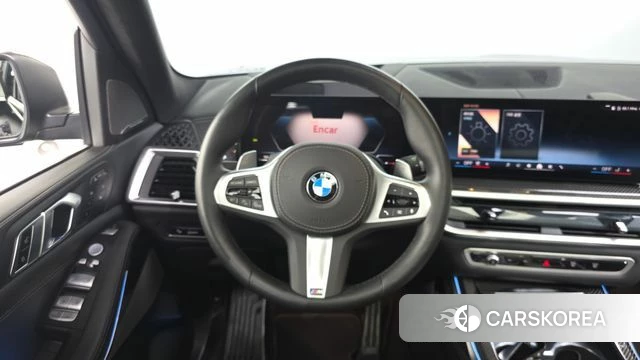 BMW X7 (G07) 2025 Черный из Кореи, фото 4