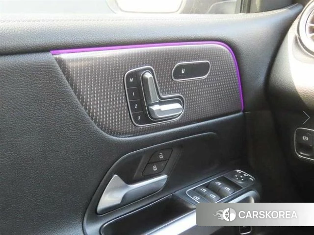 Mercedes-Benz EQB X243 2022 Черный из Кореи, фото 4