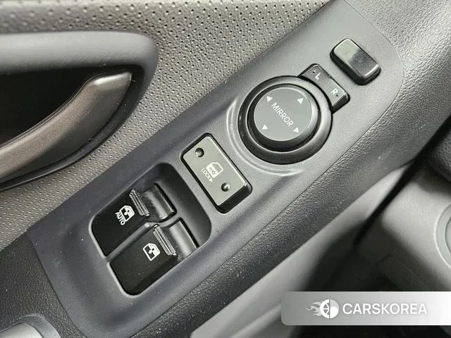 Hyundai The New Grand Starex 2018 Черный из Кореи, фото 4