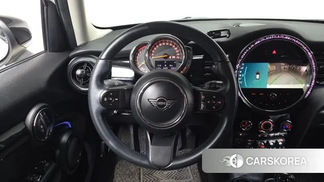 Mini Cooper 2021 Жемчужный цвет из Кореи, фото 4