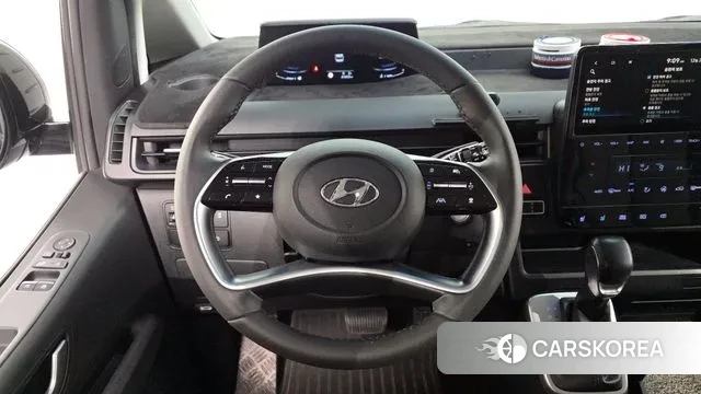 Hyundai Staria 2022 Серый из Кореи, фото 4