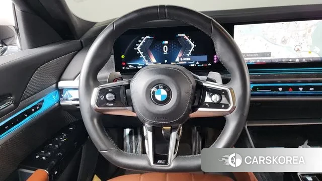 BMW 7 Series (G70) 2023 Черный из Кореи, фото 4