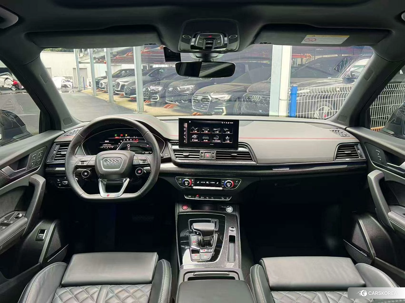 Audi Q5L Sportback 2021 Белый из Китая, фото 4