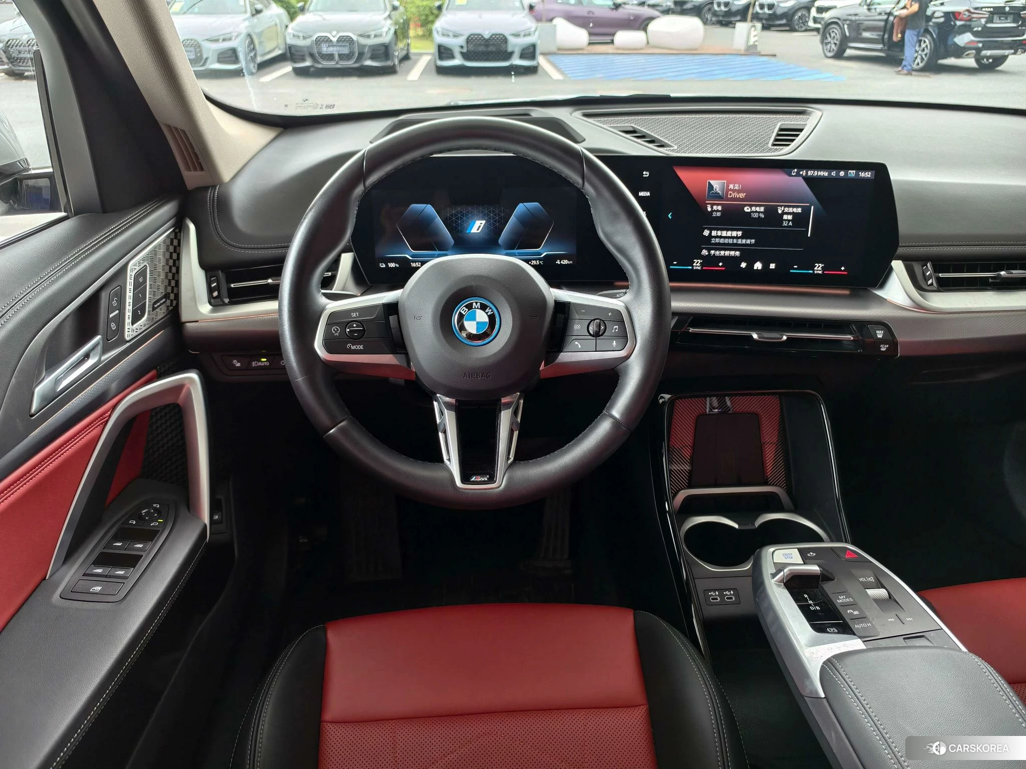 BMW iX1 2023 Белый из Китая, фото 4