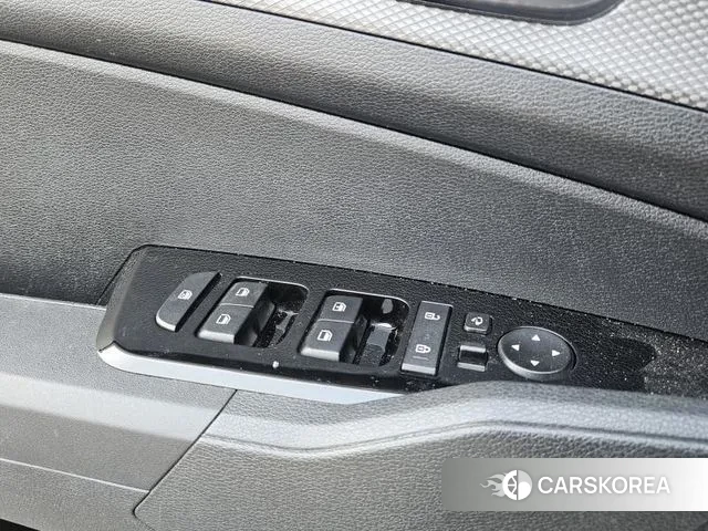 Kia Sportage 5th Generation 2022 Белый из Кореи, фото 4