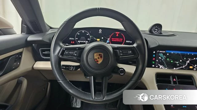 Porsche Taycan 2023 Цвет тростника из Кореи, фото 4