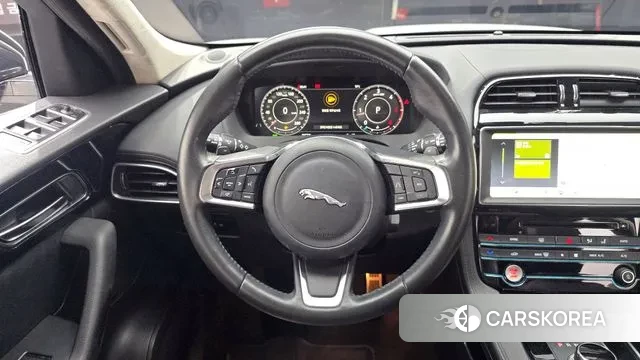 Jaguar F-PACE 2019 Белый из Кореи, фото 4