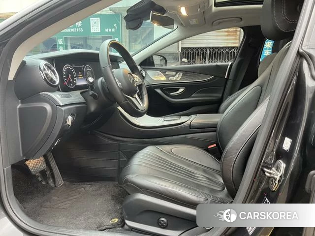 Mercedes-Benz CLS 2020 Темно-серый из Китая, фото 4