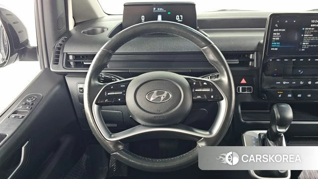 Hyundai Staria 2023 Серебристо-серый из Кореи, фото 4