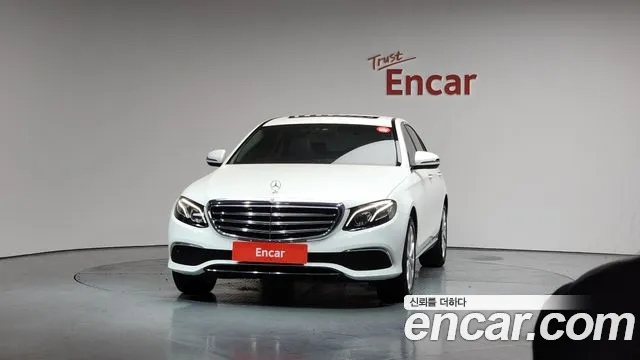 Mercedes-Benz E-Class W213 2019 Белый из Кореи, фото 4