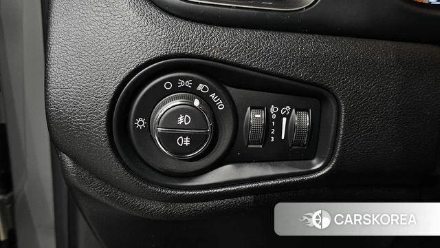 Jeep Renegade 2019 Серый из Кореи, фото 4