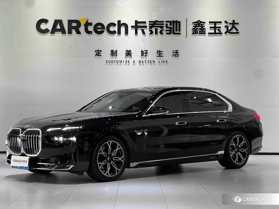 BMW 7 series 2025 Черный из Китая, фото 4