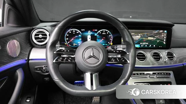 Mercedes-Benz E-Class W213 2022 Белый из Кореи, фото 4