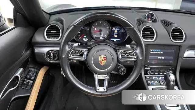 Porsche 718 Boxster 2020 Черный из Кореи, фото 4