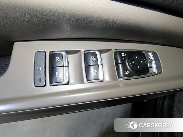 Kia The New Carnival 4th Generation 2024 Черный из Кореи, фото 4