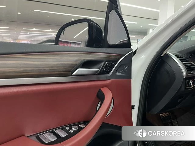 BMW X3 2024 Белый из Китая, фото 4
