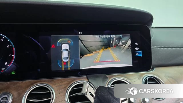 Mercedes-Benz E-Class W213 2021 Белый из Кореи, фото 4