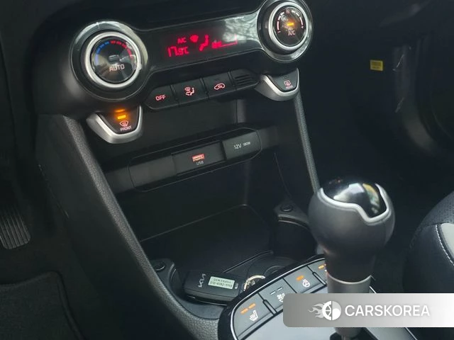 Kia Morning Urban (JA) 2022 Жемчужный цвет из Кореи, фото 4