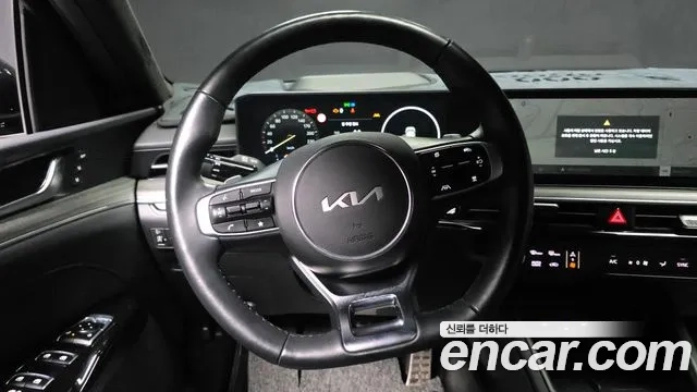 Kia The New K5 3rd generation 2023 Черный из Кореи, фото 4