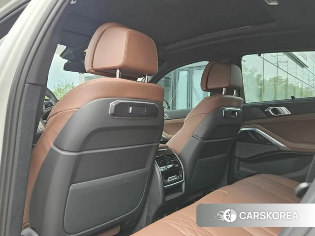 BMW X6 (G06) 2025 Белый из Кореи, фото 4