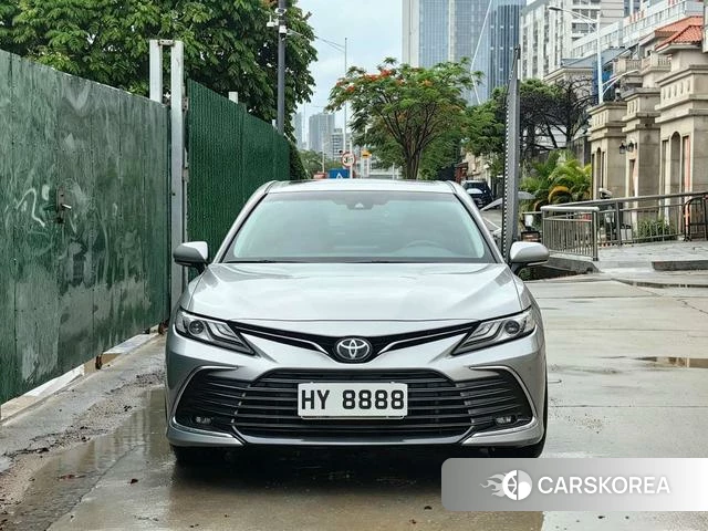 Toyota Camry 2021 Серебристо-серый из Китая, фото 4