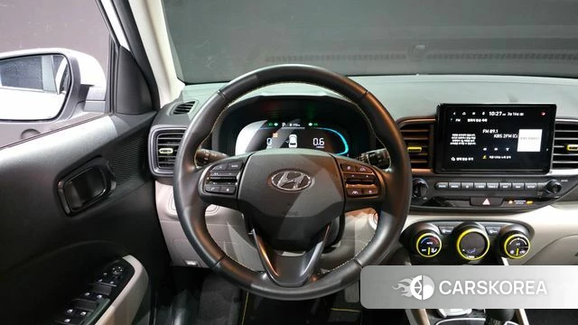 Hyundai Venue 2022 Белый из Кореи, фото 4