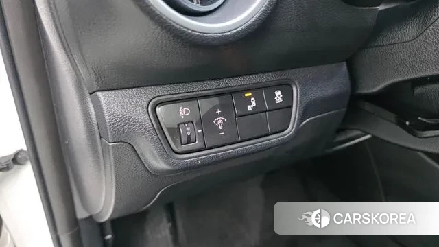 Kia The New K3 2nd generation 2022 Белый из Кореи, фото 4