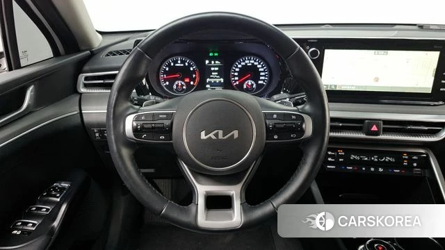 Kia K5 3rd generation 2023 Белый из Кореи, фото 4