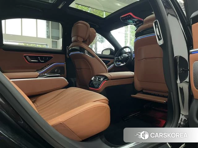 Mercedes-Benz S-class 2022 Черный из Китая, фото 4