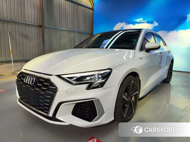 Audi A3 2023 Белый из Китая, фото 4