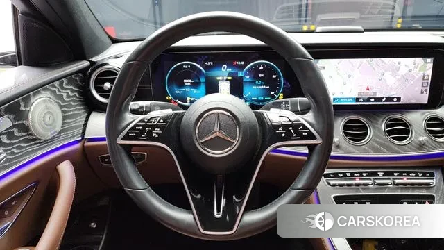 Mercedes-Benz E-Class W213 2023 Белый из Кореи, фото 4