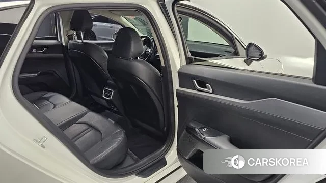 Kia K5 3rd generation 2022 Белый из Кореи, фото 4