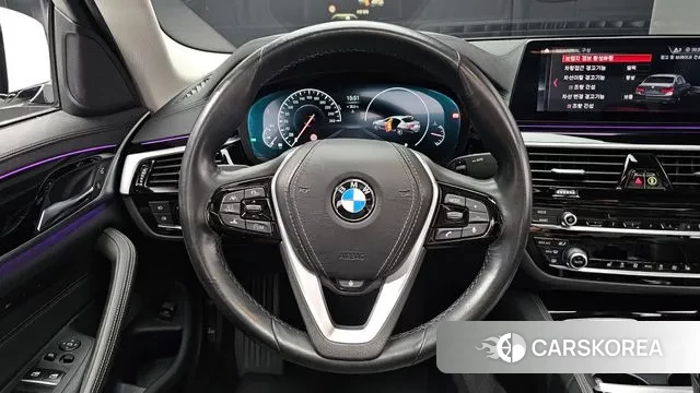 BMW 5 Series (G30) 2019 Белый из Кореи, фото 4