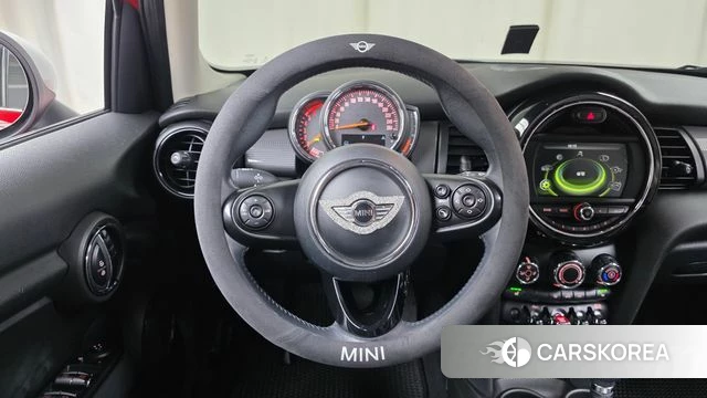 Mini Cooper D 2018 Красный из Кореи, фото 4