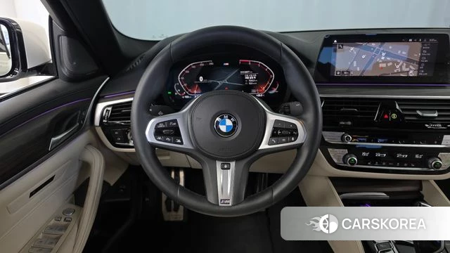 BMW 5 Series (G30) 2020 Белый из Кореи, фото 4