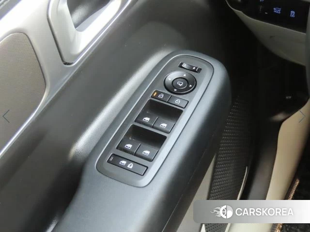 Hyundai Santa Fe (MX5) 2024 Белый из Кореи, фото 4