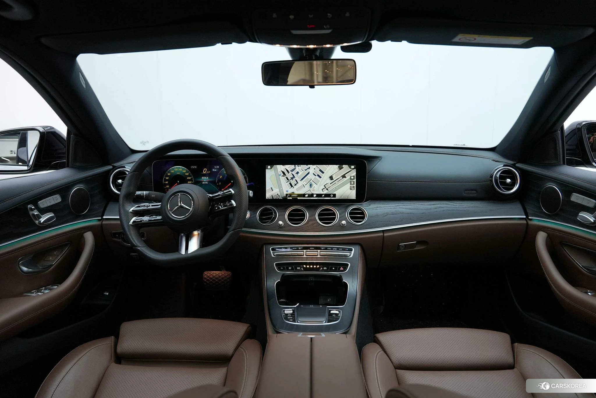 Mercedes-Benz E-class 2021 Белый из Китая, фото 4