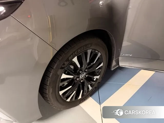 Toyota Alphard 4th Generation 2024 Серый из Кореи, фото 4