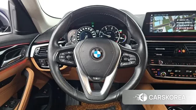 BMW 5 Series (G30) 2018 Синий из Кореи, фото 4