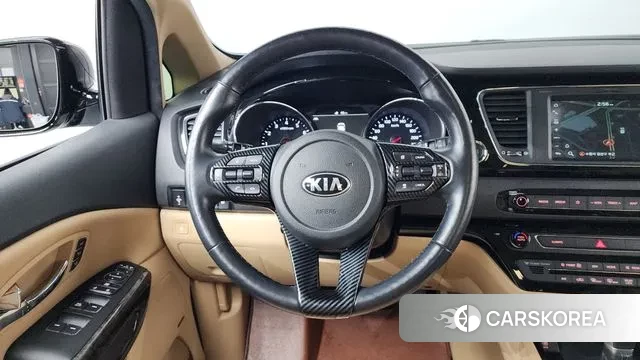 Kia The New Carnival 2020 Черный из Кореи, фото 4