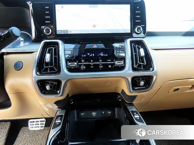 Kia Sorento 4th Generation 2023 Белый из Кореи, фото 4
