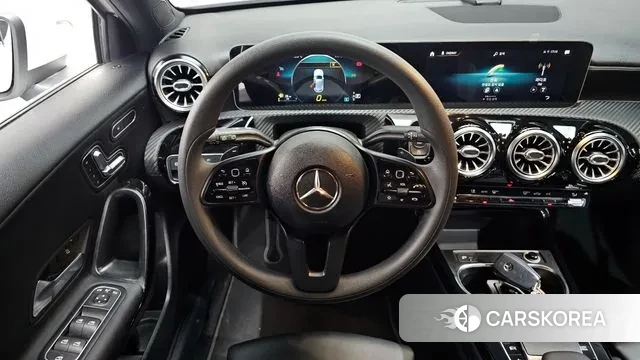 Mercedes-Benz A-Class W177 2020 Белый из Кореи, фото 4