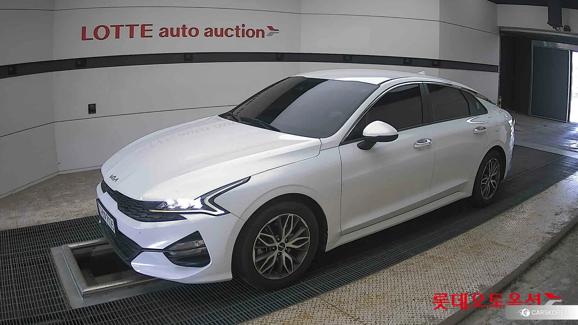 Kia K5 2022 Snow White Pearl (optional) из Кореи, фото 4