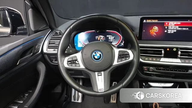 BMW iX3 2024 Песочный из Кореи, фото 4