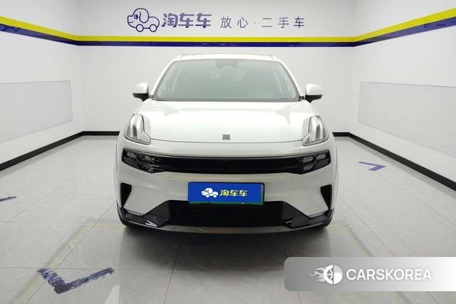 Lynk 06 EM-P 2022 Белый из Китая, фото 4